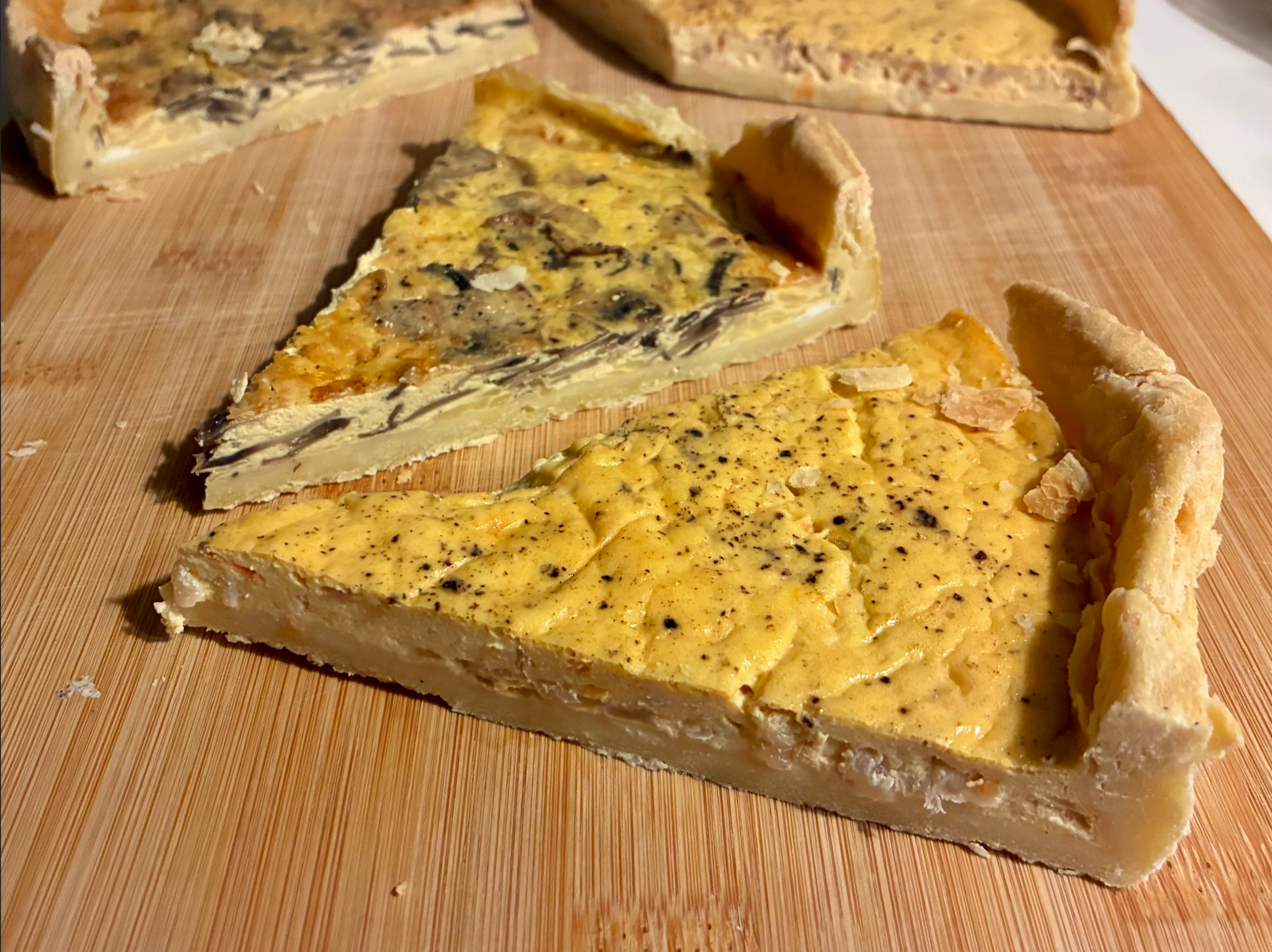 Quiche de cebolla y tomate